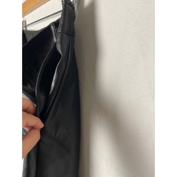 Jeannie Mai X INC Anna May Faux-Leather Bermuda Shorts - Picture 5 of 11